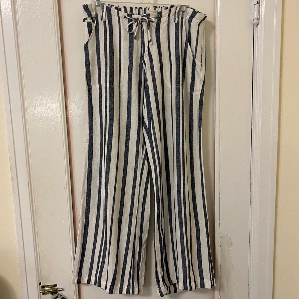 LINEN pants wide leg, striped flowy white + grayish blue vertical stripes pant